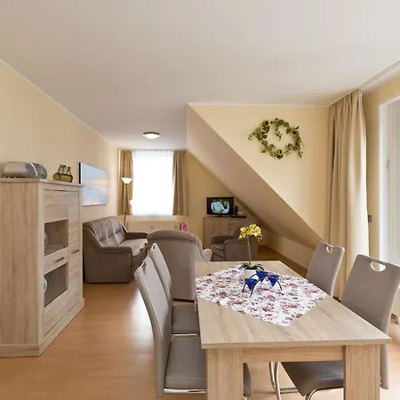 Appartement Am Seeufer 60 605 Waren (Mueritz)